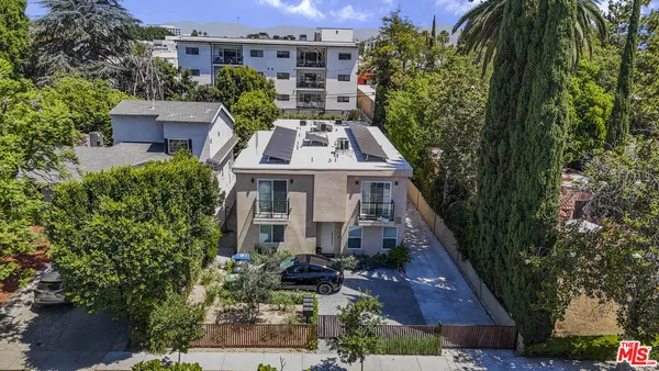 $2,700,000 | 11025 Blix Street, North Hollywood, CA 91602