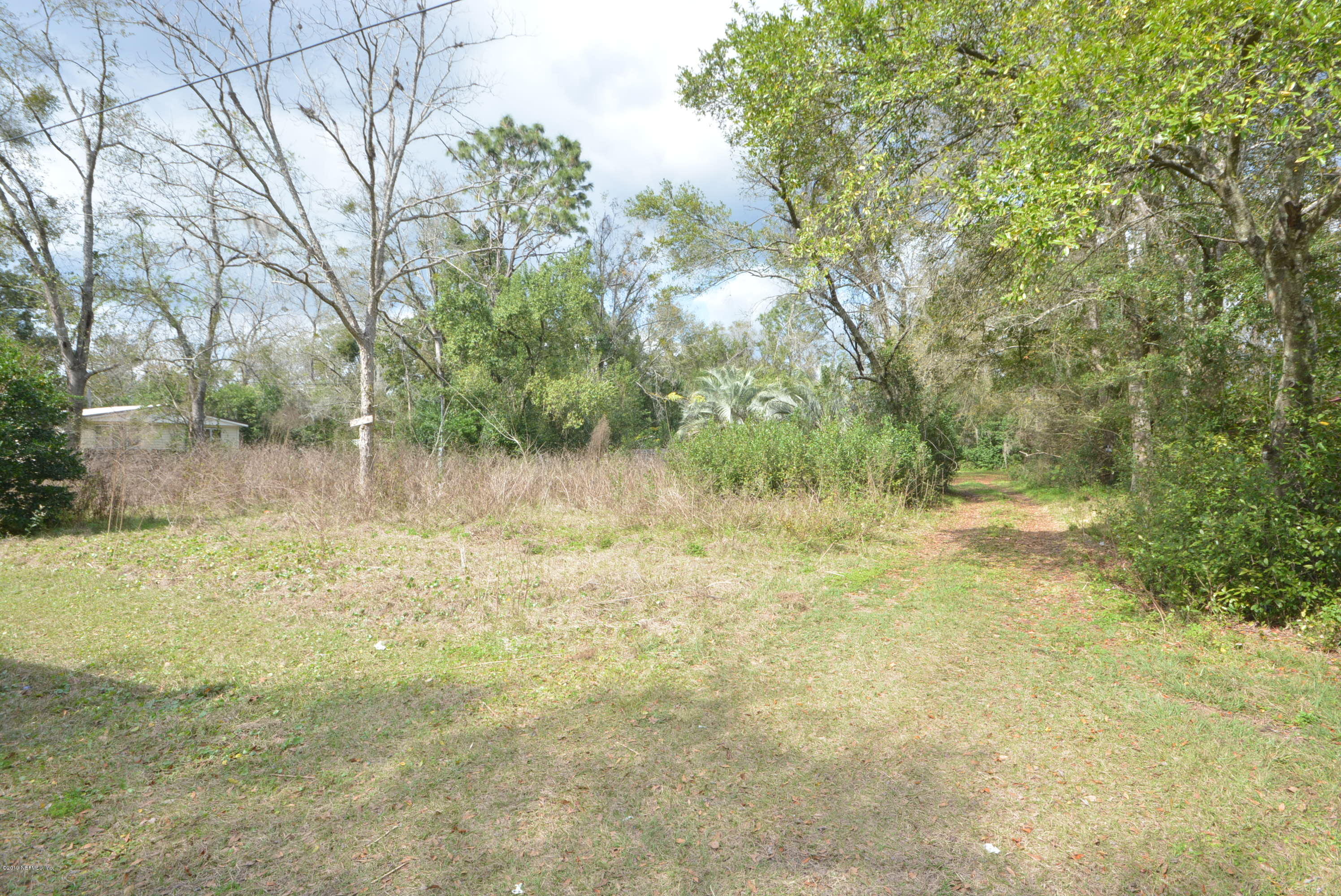 8657 Taylor Field Road Jacksonville, FL 32244 - Photo 5 of 5 JVT_4452