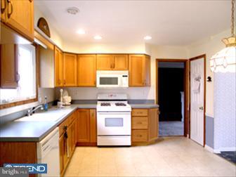 48 Saratoga Road Stratford, NJ 08084 - Photo 2 of 6 Gallery Image 2