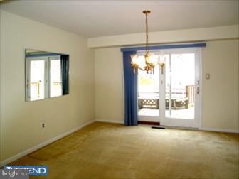 48 Saratoga Road Stratford, NJ 08084 - Photo 5 of 6 Gallery Image 5