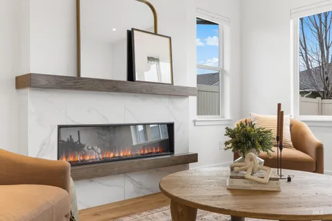 $565,000 | 3071 North Lapis Avenue, Meridian, ID 83646