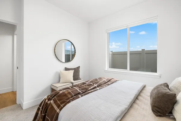 $565,000 | 3071 North Lapis Avenue, Meridian, ID 83646