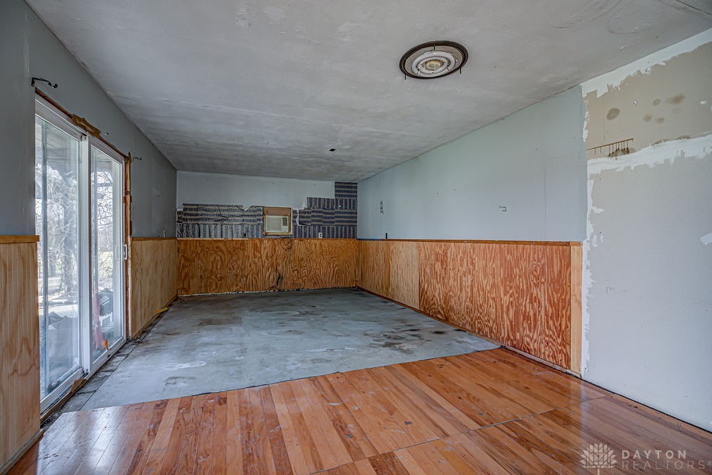 8179 Pleasant Valley Road Camden, OH 45311 - Photo 30 of 43