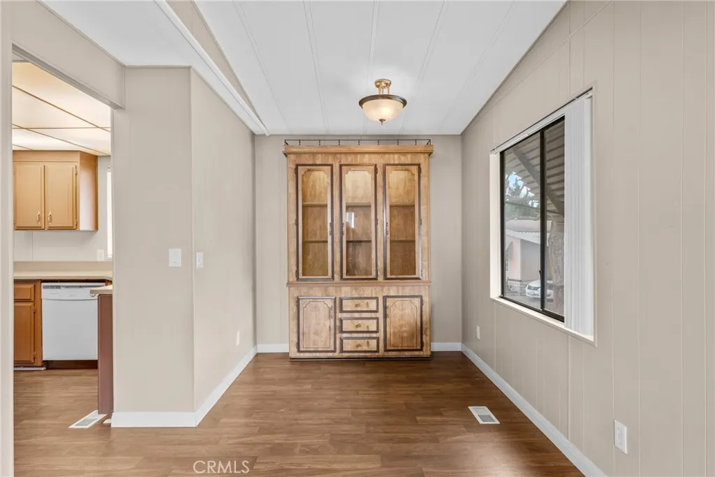 8651 Foothill, Unit 90 Rancho Cucamonga, CA 91730 - Photo 6 of 17
