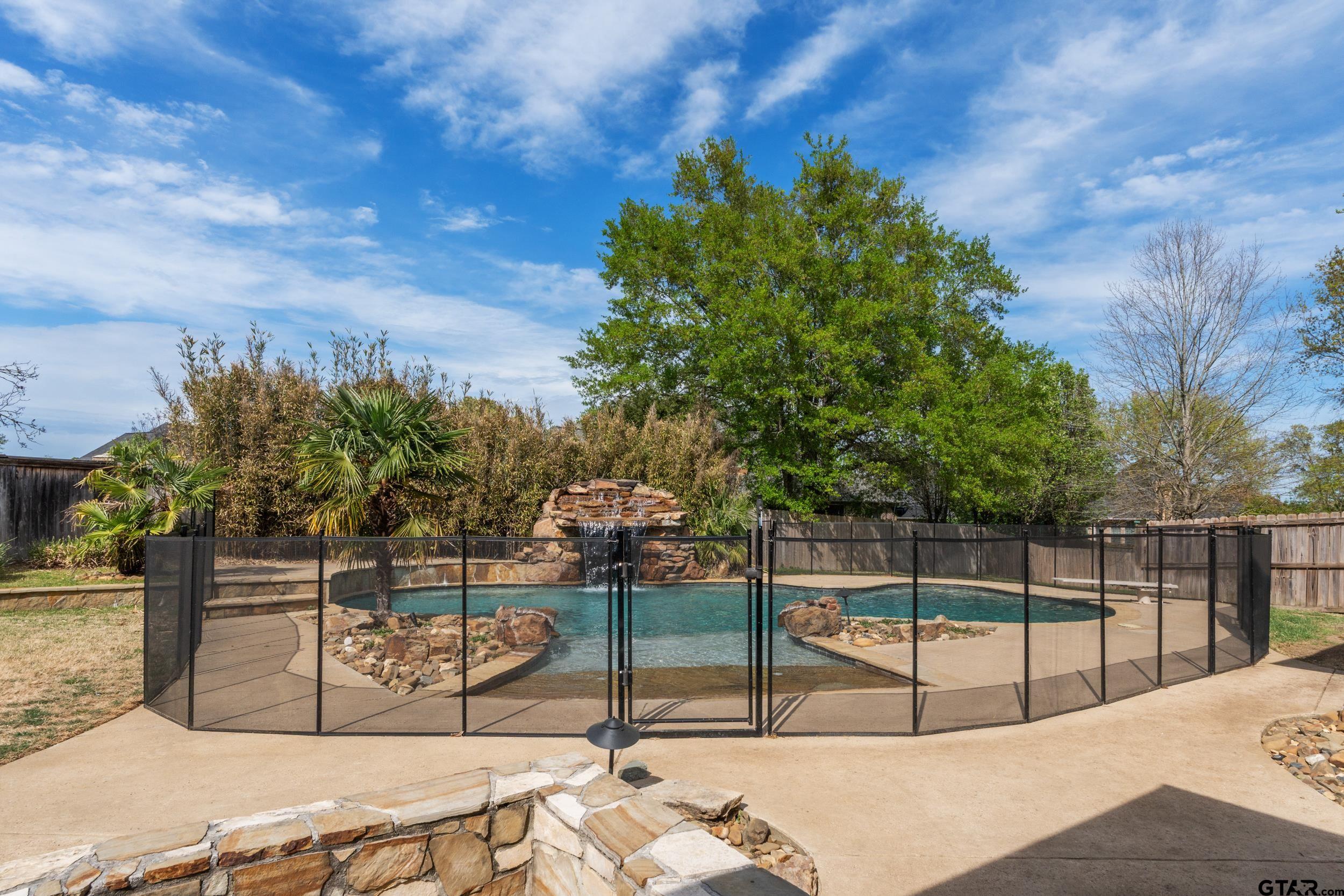 1509 Cooks Crossing Tyler, TX 75703 - Photo 47 of 48 a view of a backyard