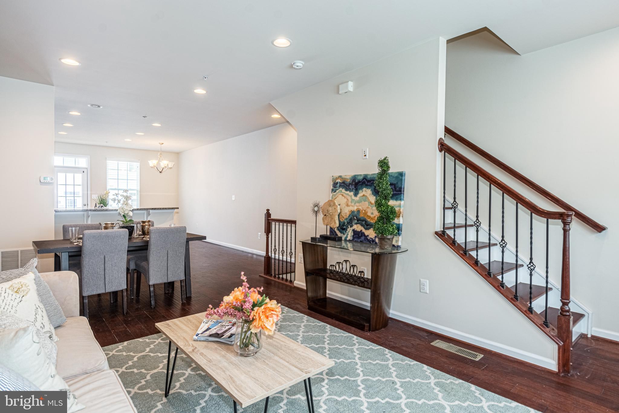 706 South Macon Street Baltimore, MD 21224 - Photo 2 of 35