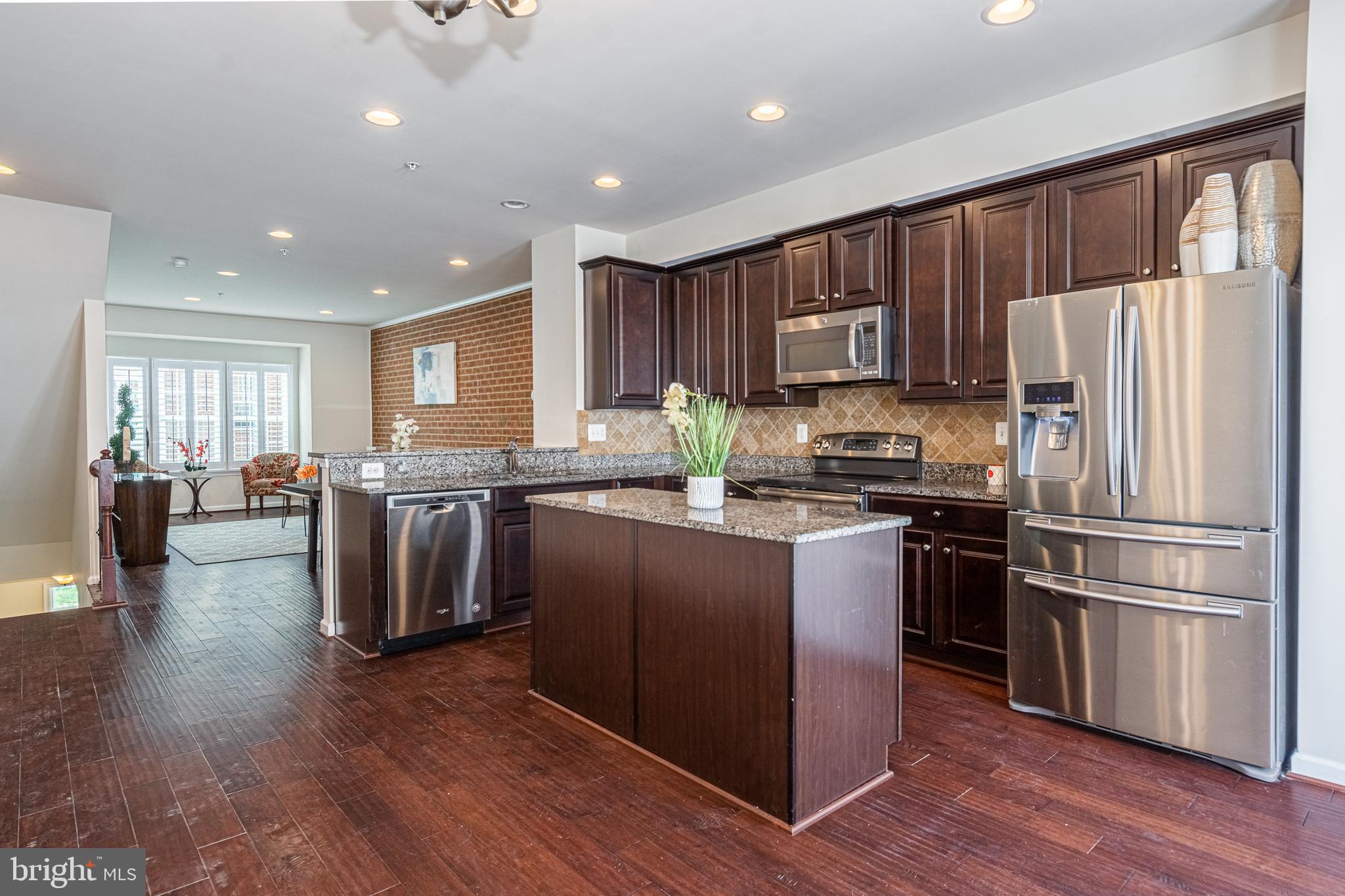 706 South Macon Street Baltimore, MD 21224 - Photo 13 of 35