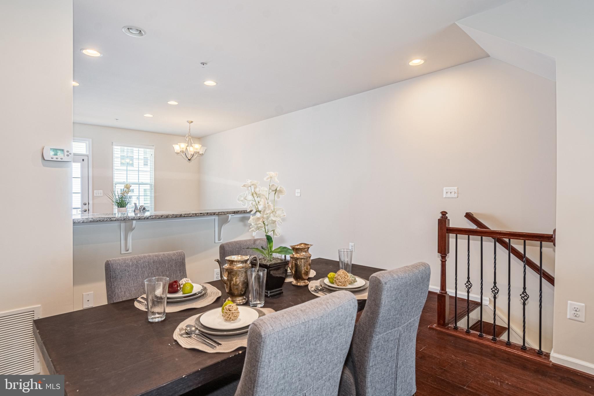 706 South Macon Street Baltimore, MD 21224 - Photo 8 of 35