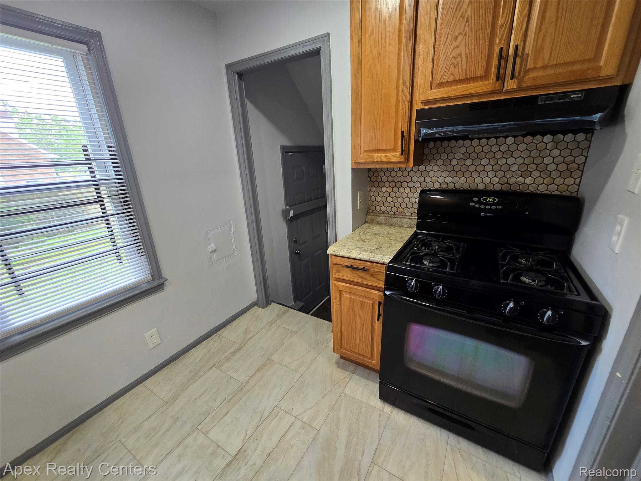 7671-7675 Evergreen Road Detroit, MI 48228 - Photo 66 of 84 7675 Evergreen.