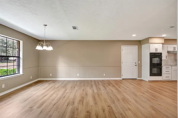$439,900 | 18742 Mink Lake Drive, Magnolia, TX 77355