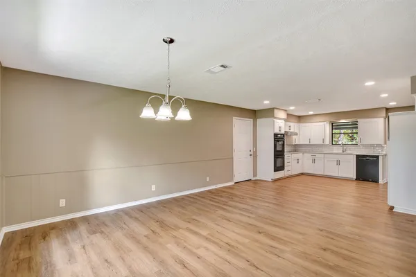 $439,900 | 18742 Mink Lake Drive, Magnolia, TX 77355