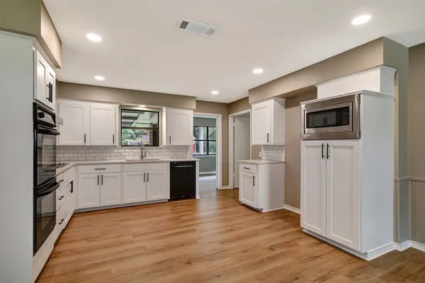 $439,900 | 18742 Mink Lake Drive, Magnolia, TX 77355