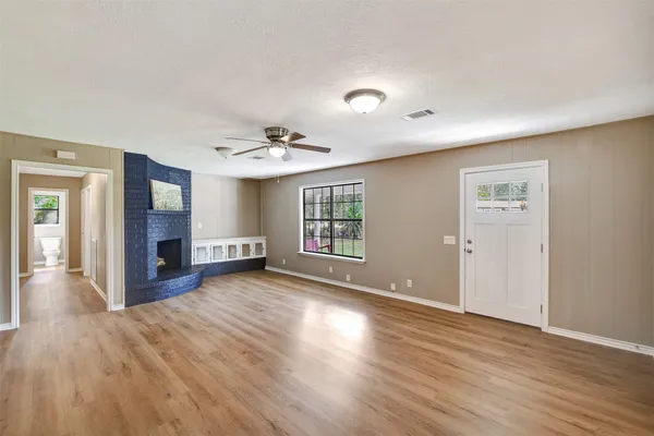 $439,900 | 18742 Mink Lake Drive, Magnolia, TX 77355