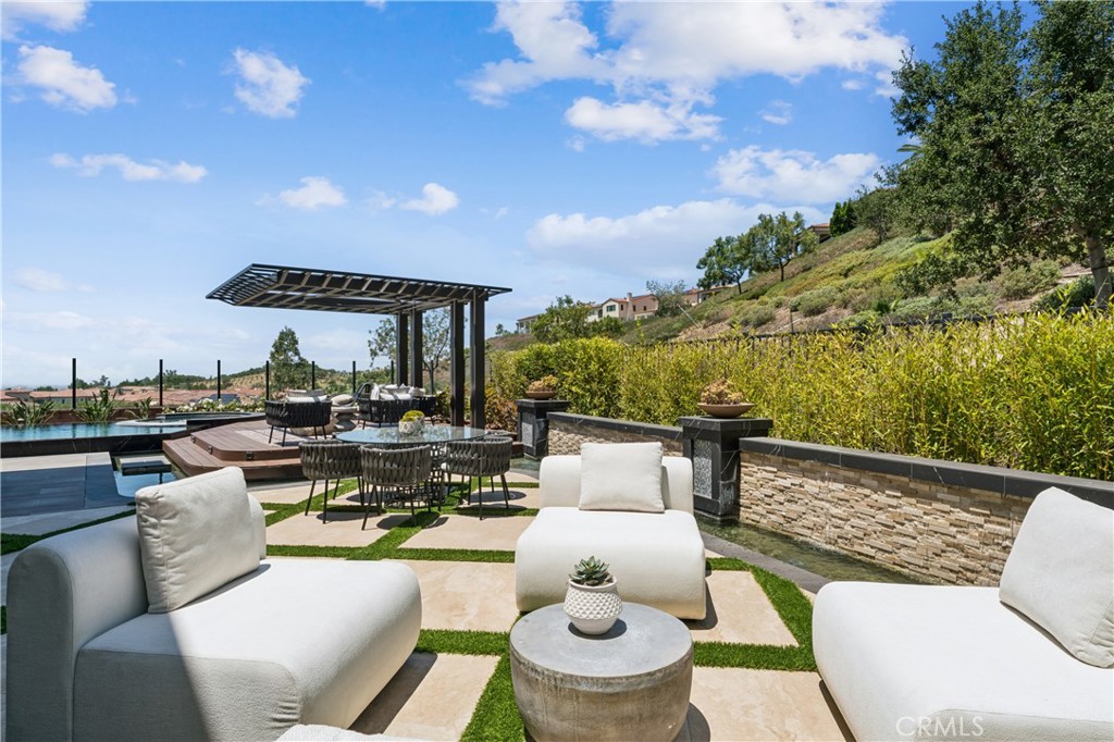 127 Lanzon Irvine, CA 92602 - Photo 44 of 58