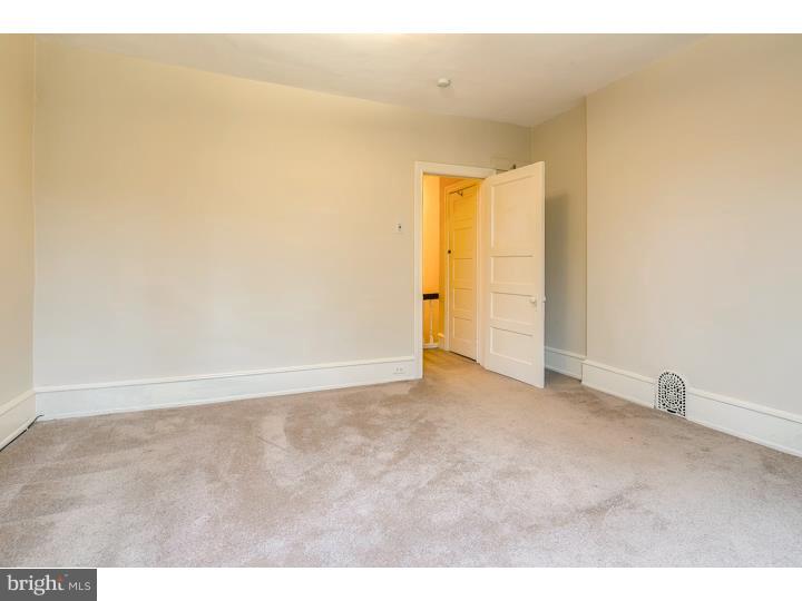 4827 Ridge Avenue Philadelphia, PA 19129 - Photo 7 of 10 Bedroom - Main