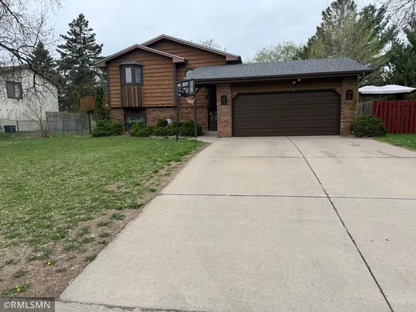$329,900 | 7717 Bryant Avenue North, Brooklyn Park, MN 55444