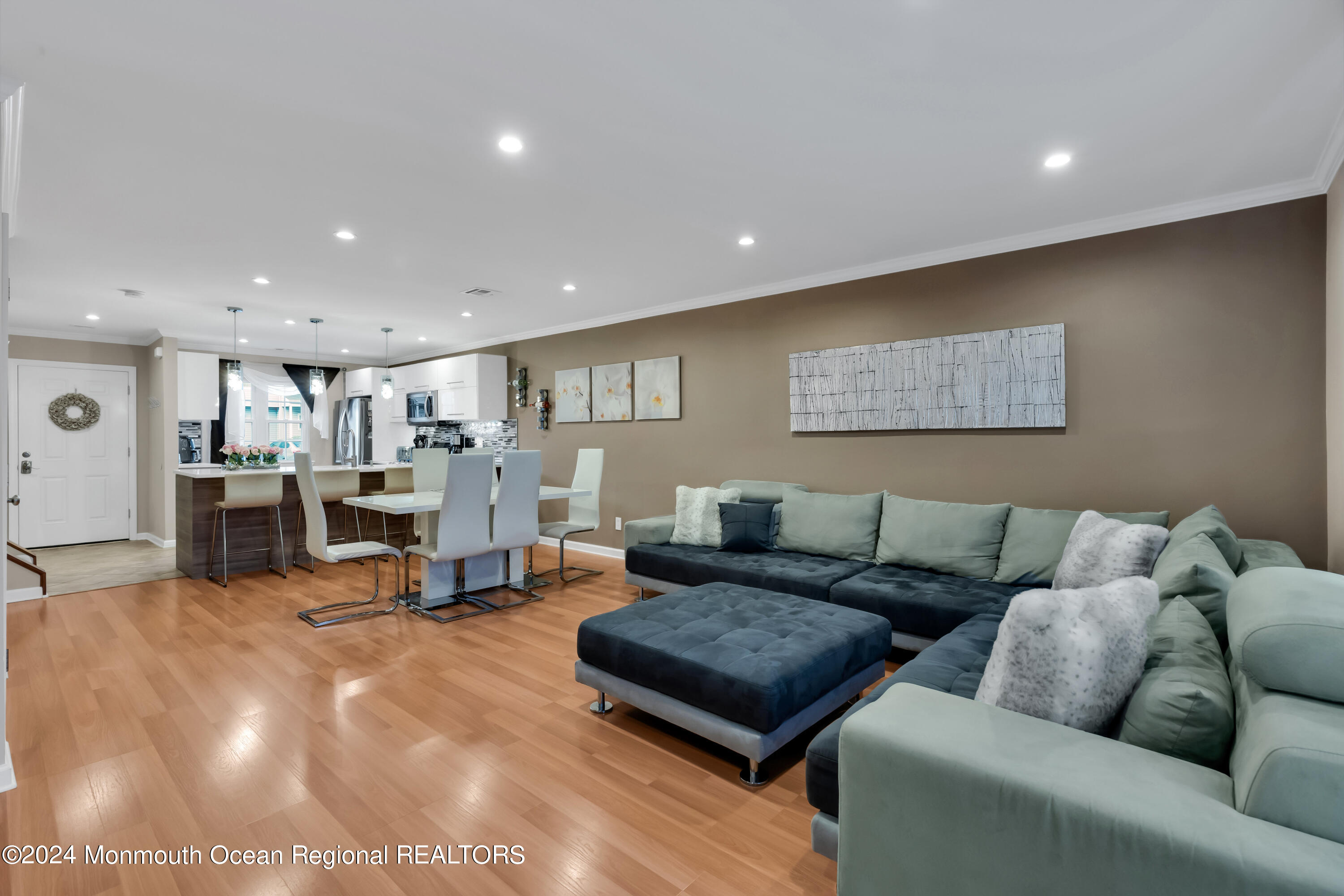 60 County Road, Unit B8 Cliffwood, NJ 07721 - Photo 18 of 38 .