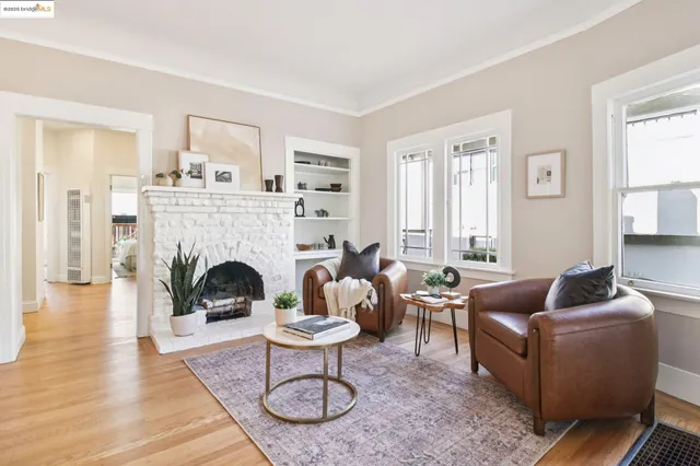 $949,000 | 5361 Thomas Avenue, Oakland, CA 94618