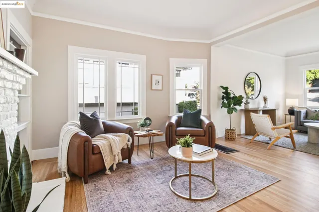 $949,000 | 5361 Thomas Avenue, Oakland, CA 94618