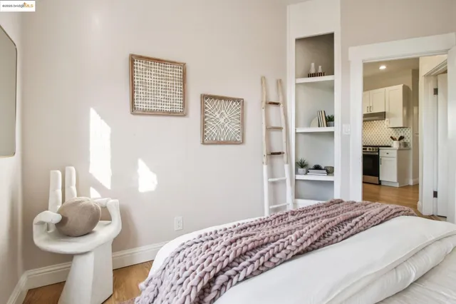 $949,000 | 5361 Thomas Avenue, Oakland, CA 94618