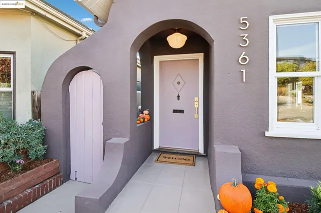 $949,000 | 5361 Thomas Avenue, Oakland, CA 94618