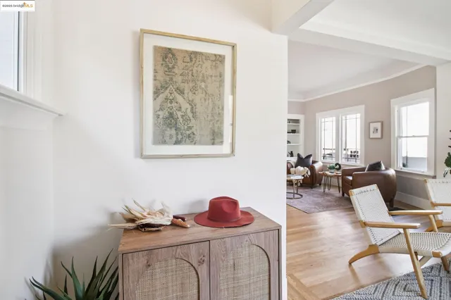 $949,000 | 5361 Thomas Avenue, Oakland, CA 94618