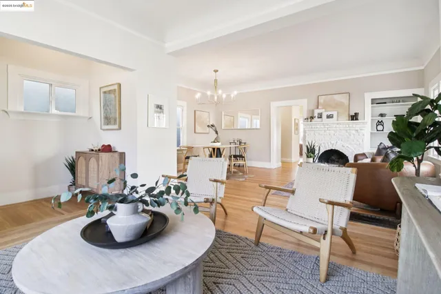 $949,000 | 5361 Thomas Avenue, Oakland, CA 94618