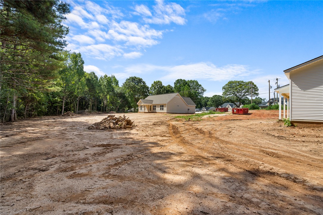 6900 Midway Road Pelzer, SC 29669 - Photo 24 of 26
