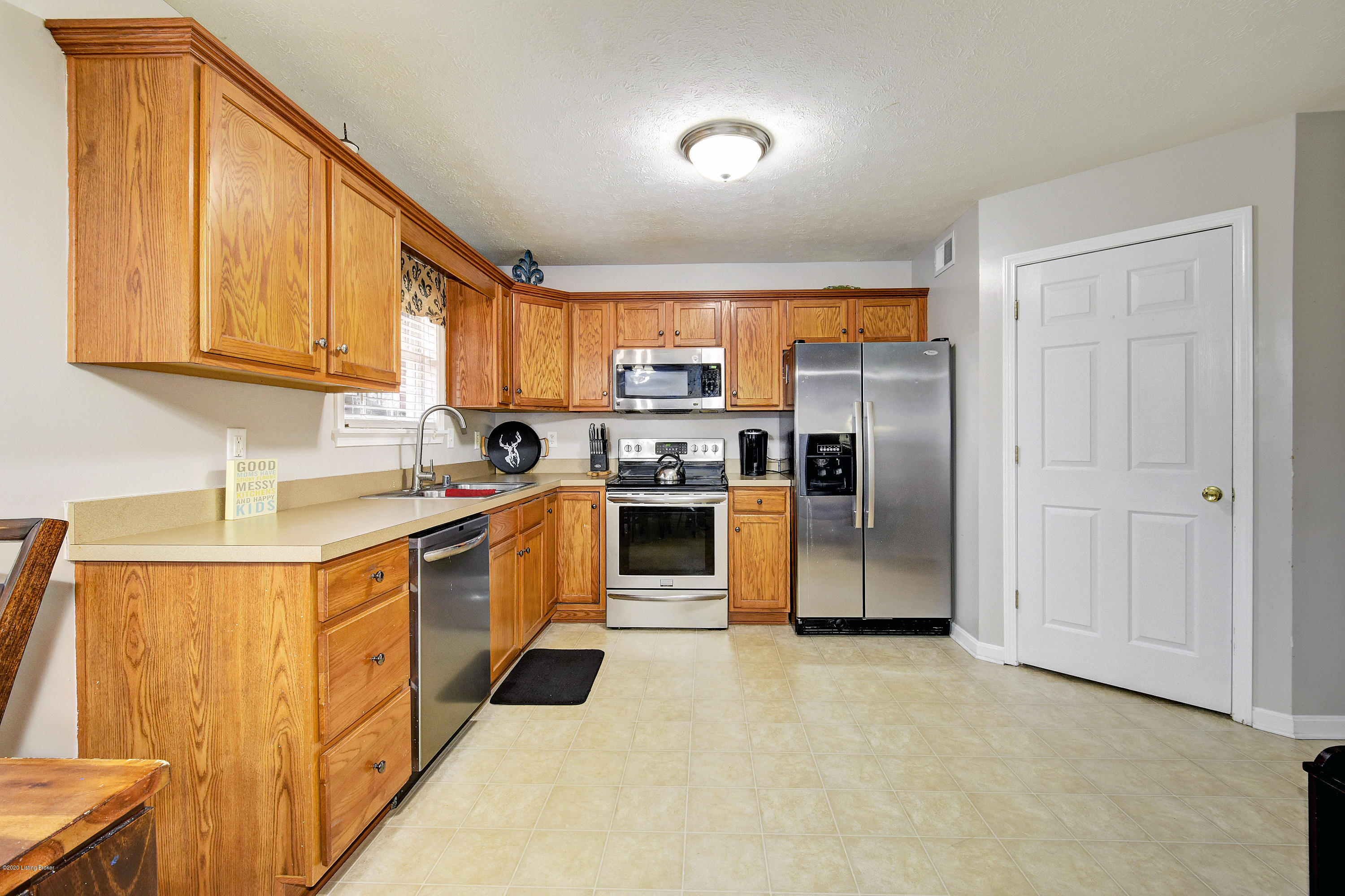 6902 Barbrook Road Louisville, KY 40258 - Photo 14 of 27 _DSC2314_6_7