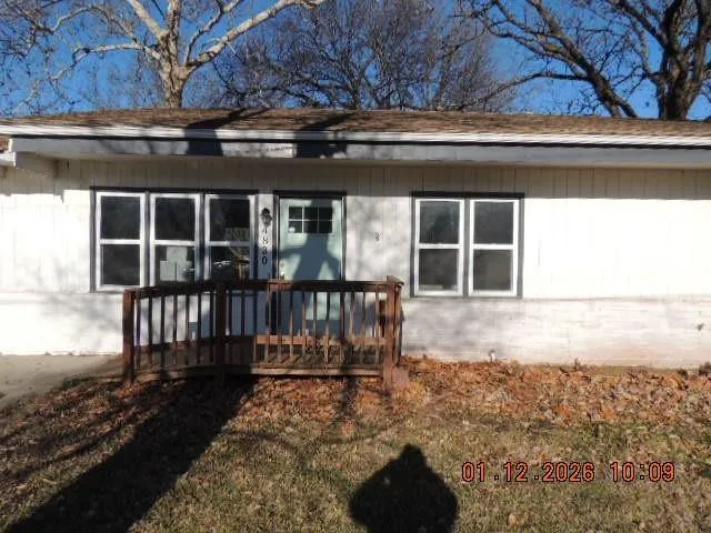 $215,000 | 4830 Northeast Winn Road, Kansas City, MO 64119