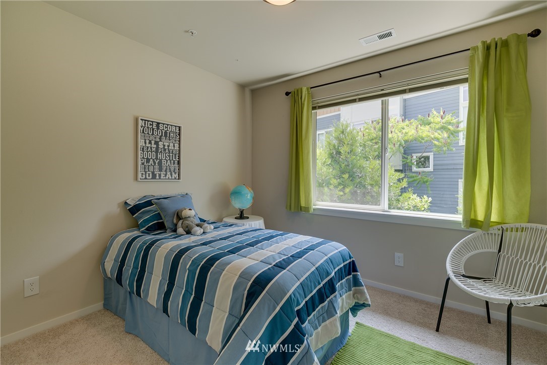 165 Cougar Ridge Road Northwest, Unit 1004 Issaquah, WA 98027 - Photo 18 of 22