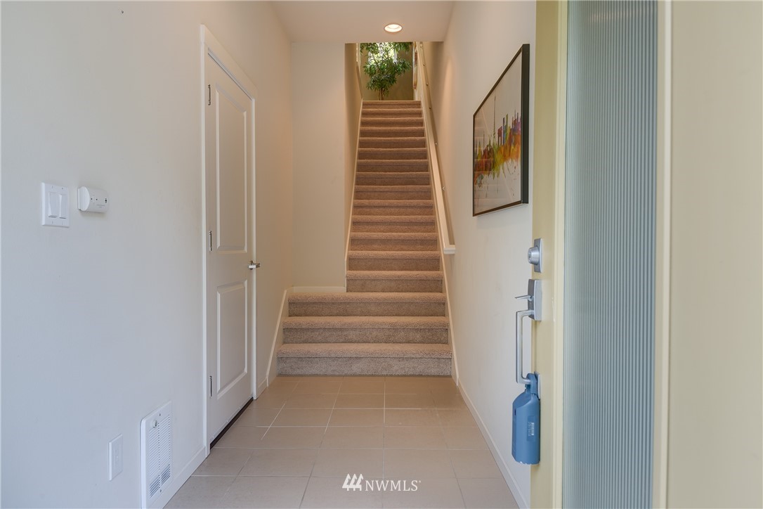 165 Cougar Ridge Road Northwest, Unit 1004 Issaquah, WA 98027 - Photo 21 of 22