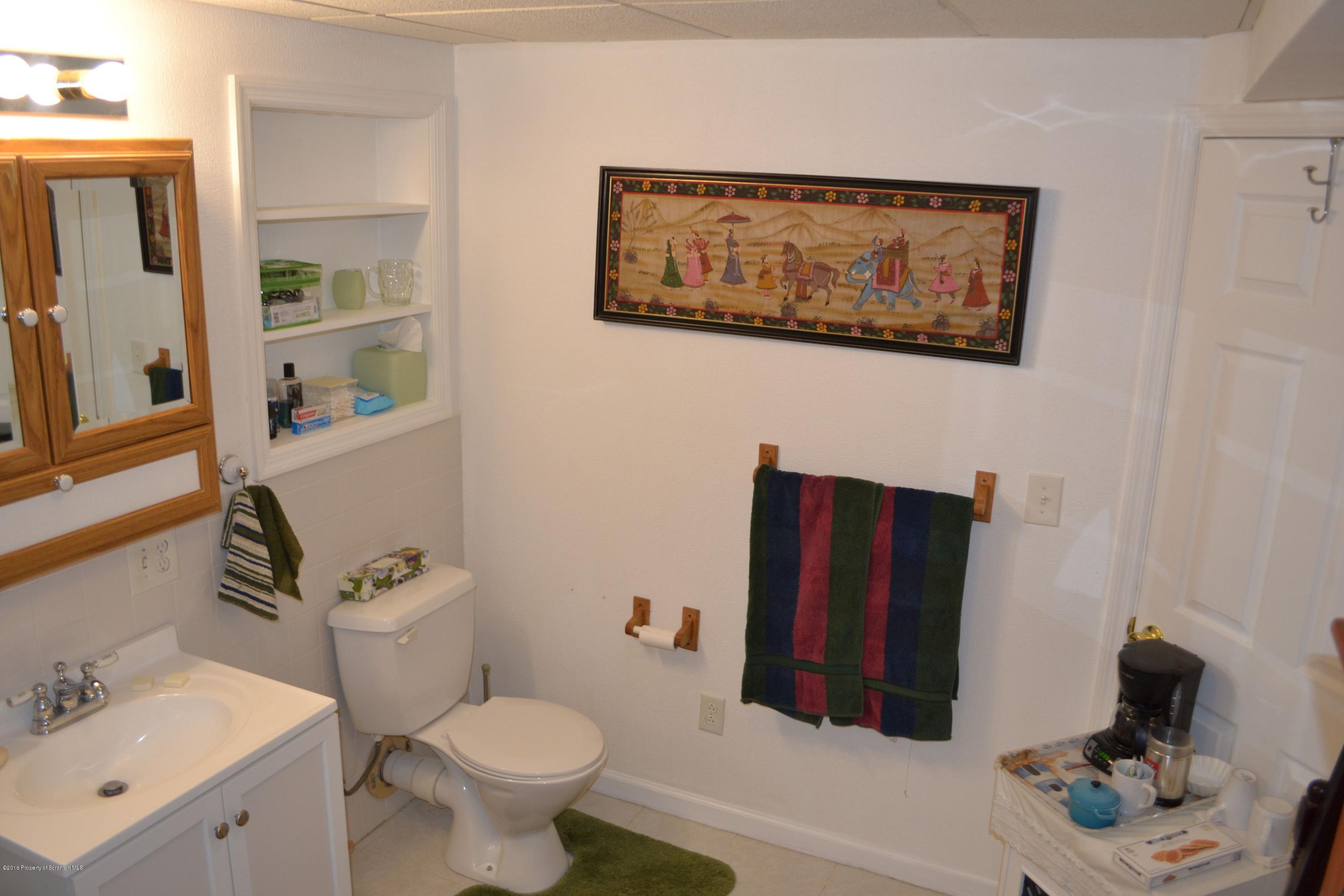 511 Knickerbocker Road Nicholson, PA 18446 - Photo 34 of 38 Gallery Image 34
