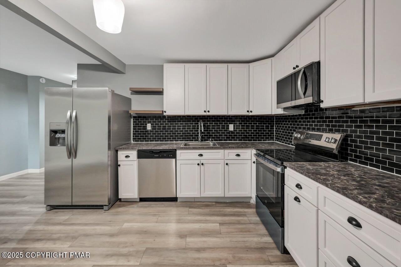 128 East Broad Street Tamaqua, PA 18252 - Photo 27 of 86 126-128 E Broad St 28 - 2nd Floor Large