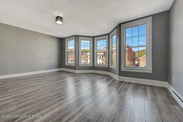 $479,900 | 128 East Broad Street, Tamaqua, PA 18252