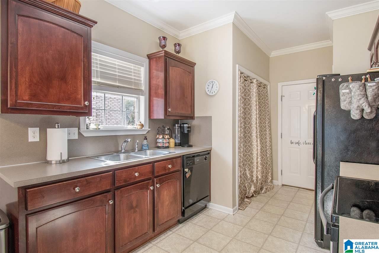 826 Daventry Lane Calera, AL 35040 - Photo 8 of 22