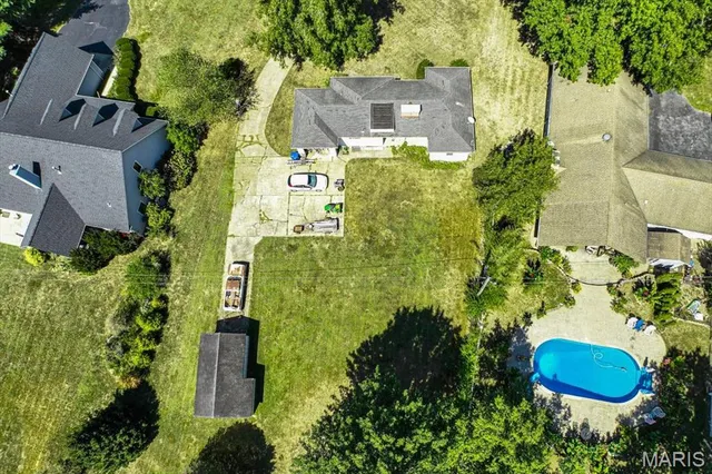 $399,000 | 13310 West Watson Road, Sunset Hills, MO 63127