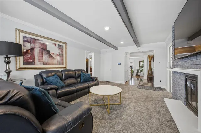 $400,000 | 32523 Cambridge Drive, Warren, MI 48093