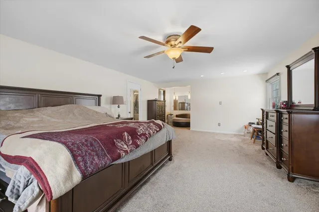 $400,000 | 32523 Cambridge Drive, Warren, MI 48093