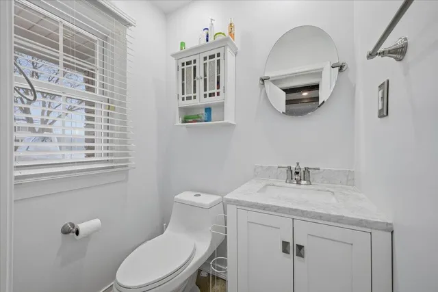 $400,000 | 32523 Cambridge Drive, Warren, MI 48093