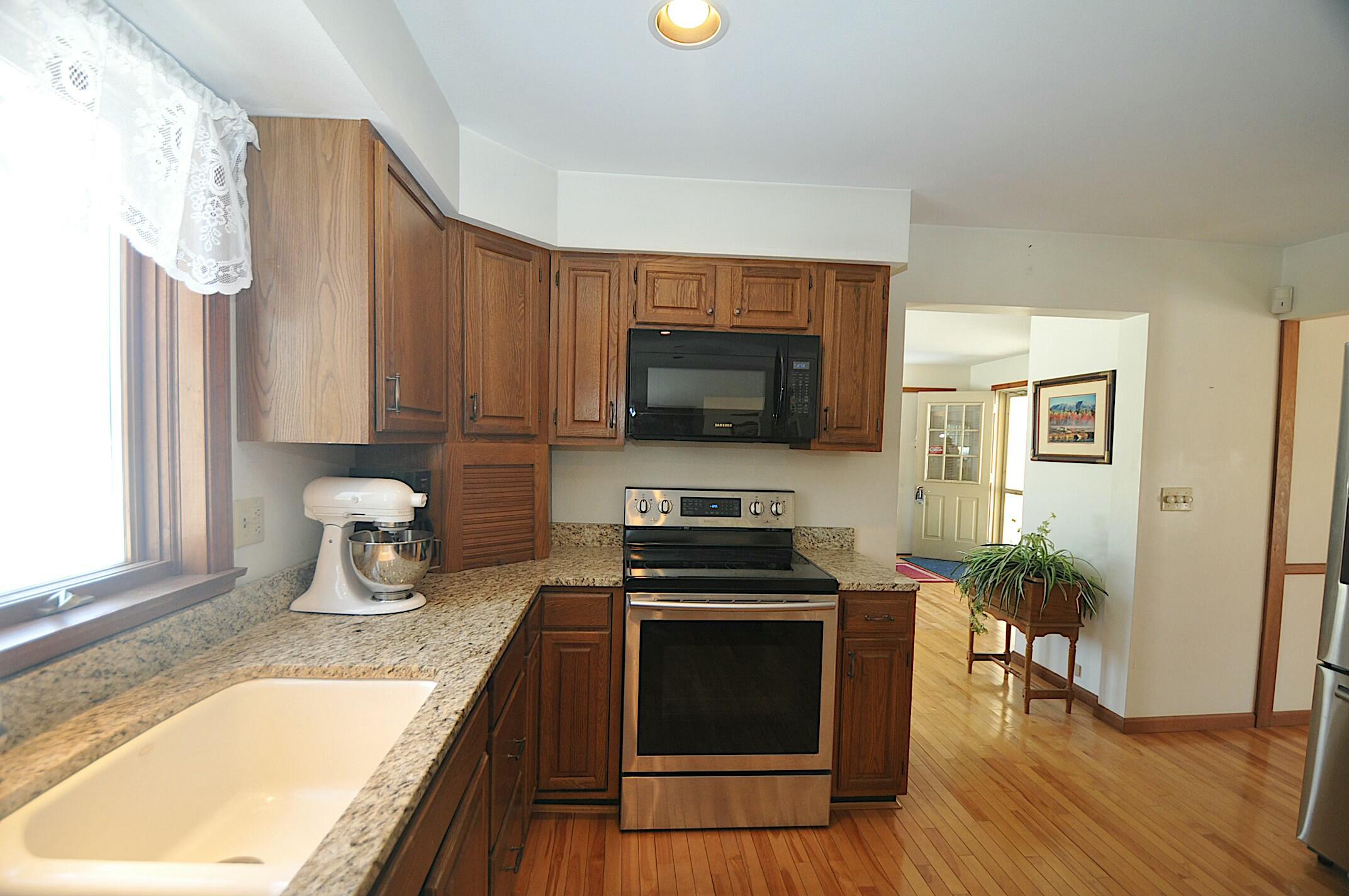 8 Silver Ridge Road Bangor, ME 04401 - Photo 19 of 56 tempImagezcsVmV