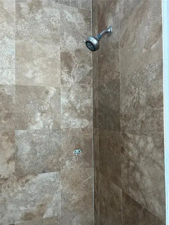 $2,800 | 300 South Biscayne Boulevard, Unit T2011, Miami, FL 33131