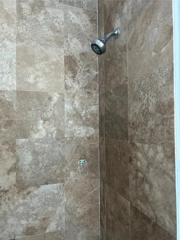 $2,800 | 300 South Biscayne Boulevard, Unit T2011, Miami, FL 33131