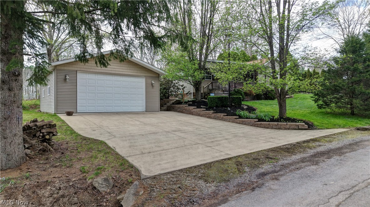 2041 Thrasher Road Carrollton, OH 44615 - Photo 33 of 40