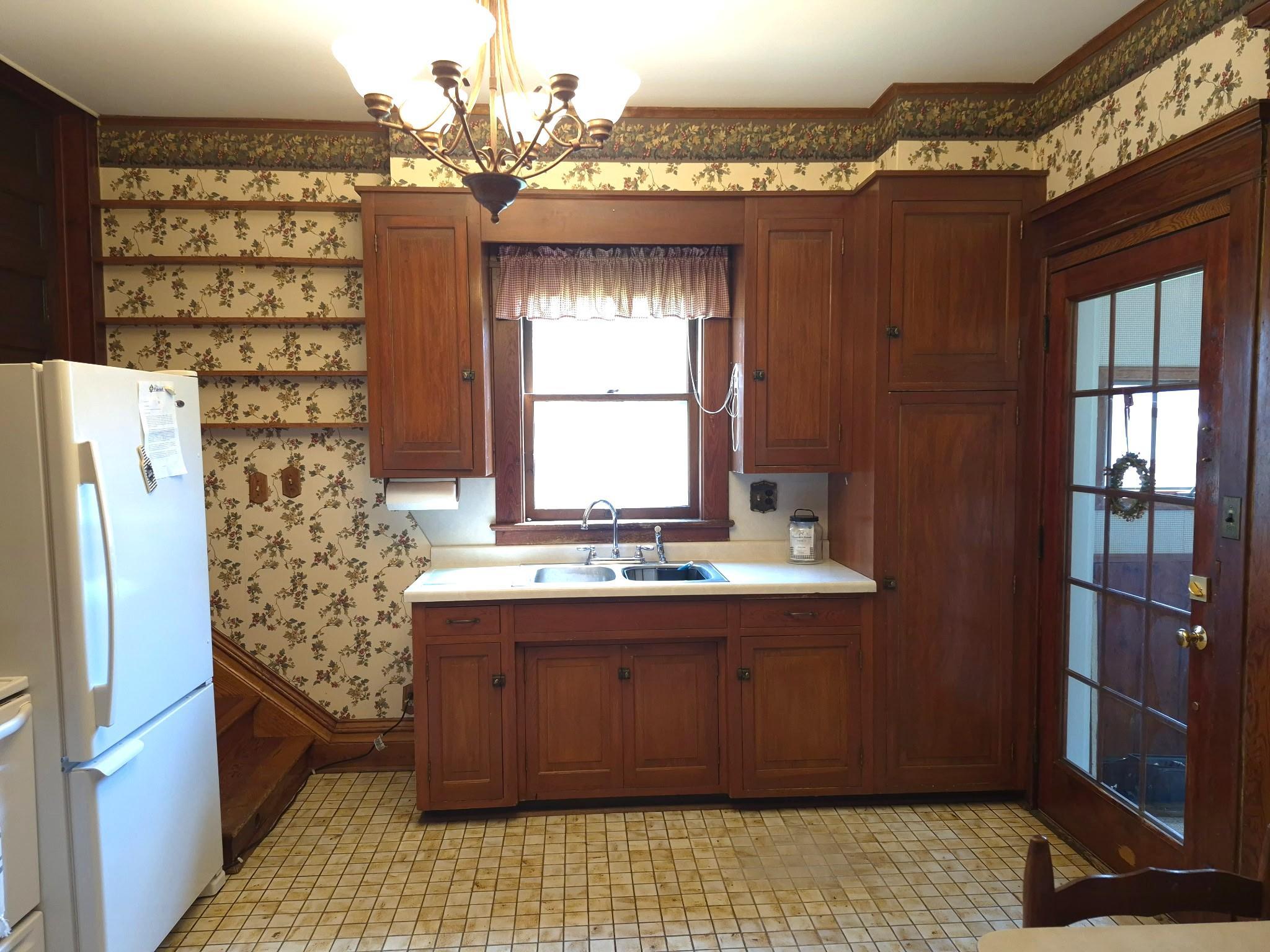 224 3rd Avenue Southwest Faribault, MN 55021 - Photo 8 of 31