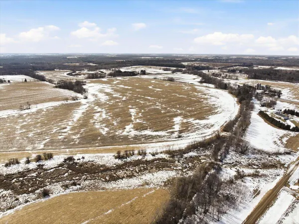 $2,067,200 | 2336 235th Street, Deer Park, WI 54007