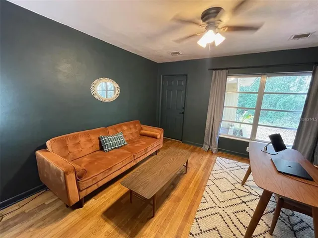 $250,000 | 23376 Northwest County Road 236, High Springs, FL 32643