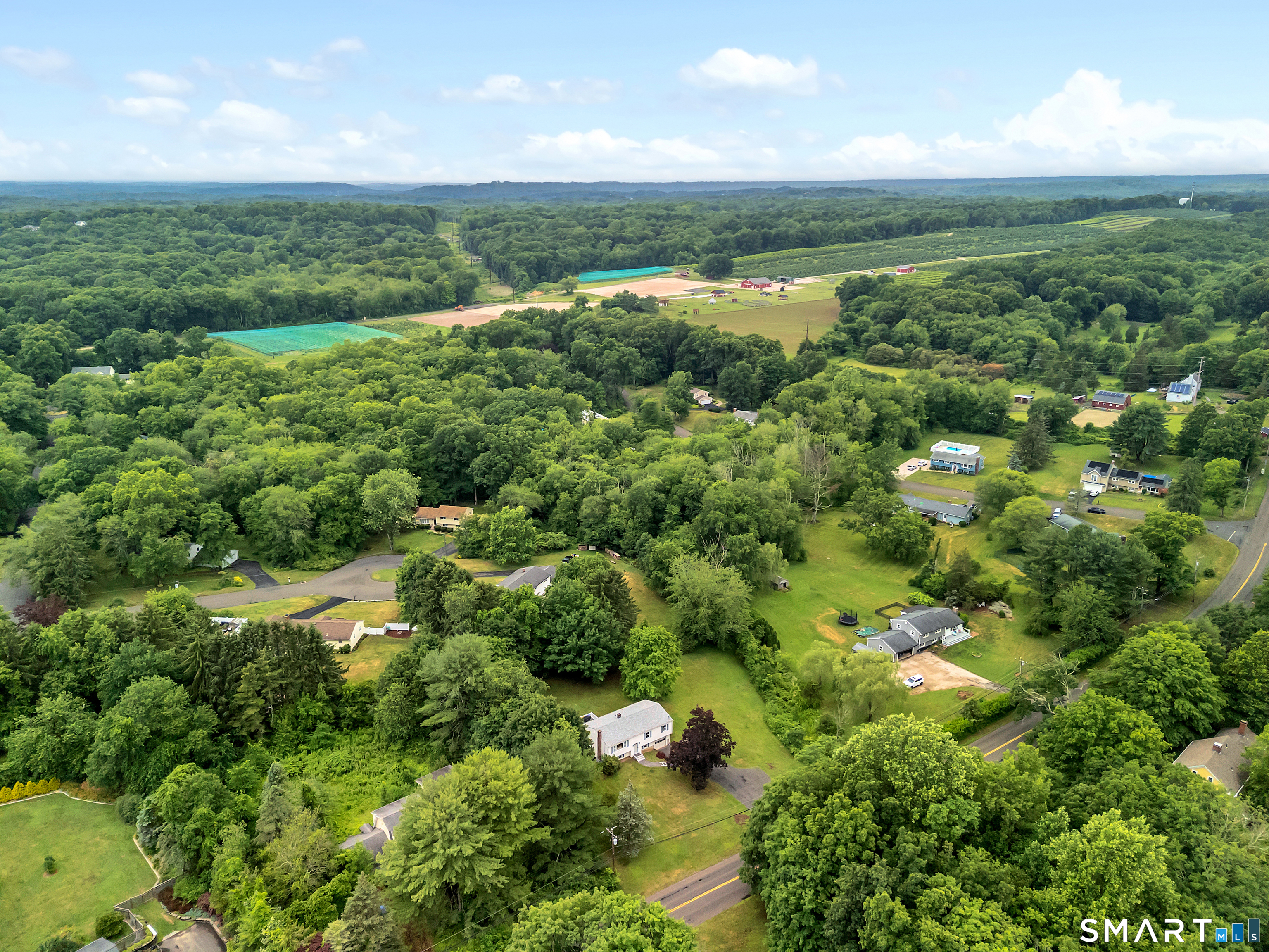 1144 Long Hill Road Guilford, CT 06437 - Photo 35 of 40