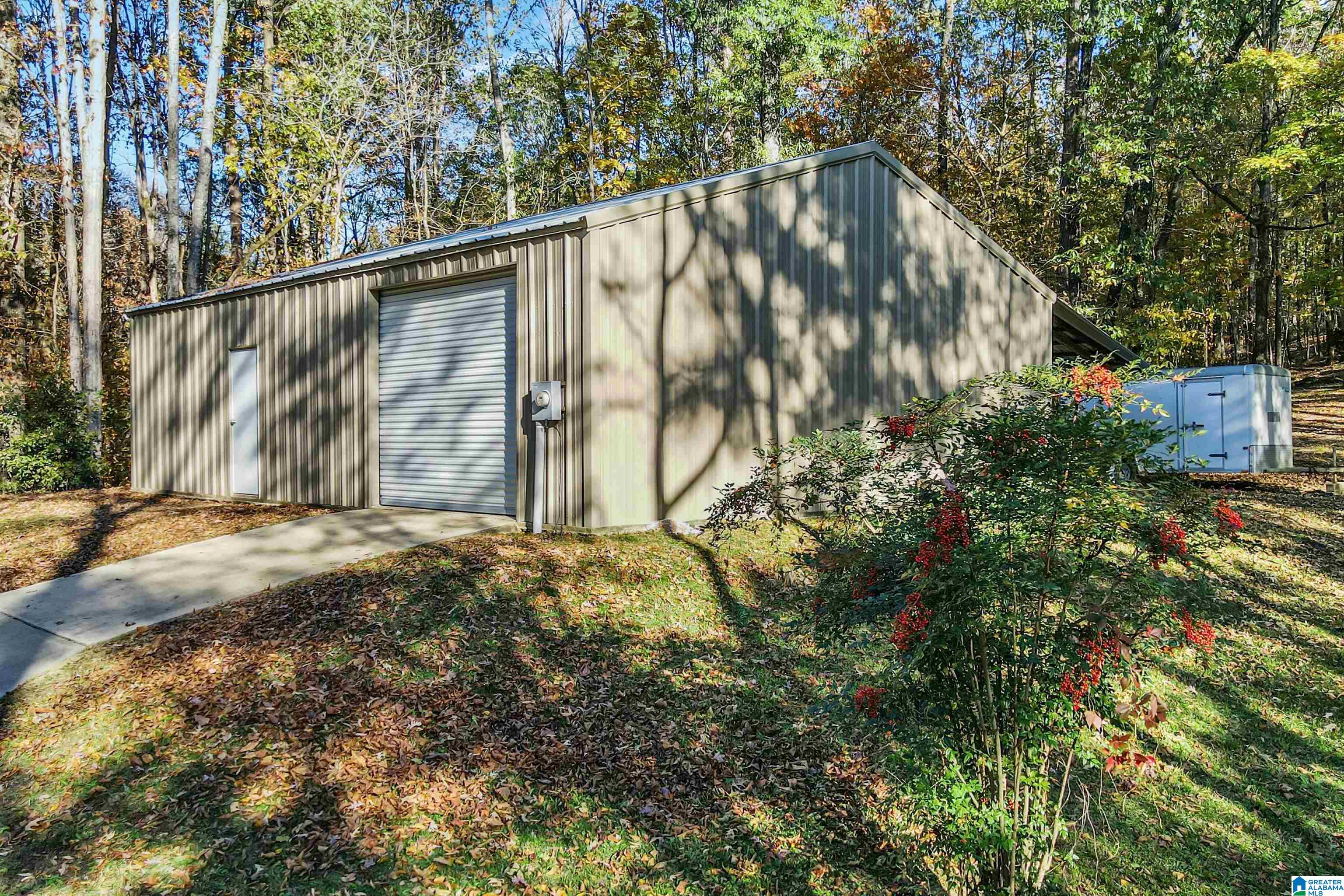 122 Covered Bridge Road Wetumpka, AL 36093 - Photo 6 of 63