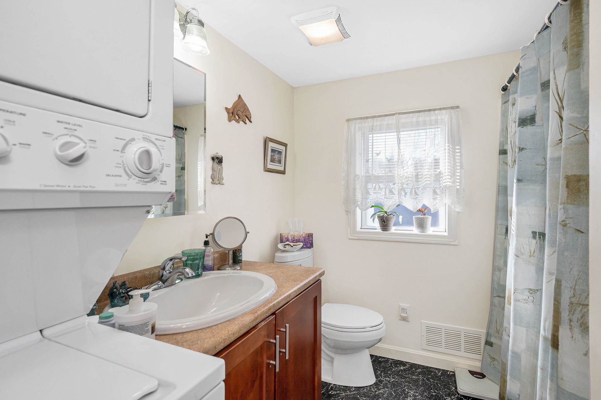 31 Page Road, Unit 20 Litchfield, NH 03052 - Photo 15 of 26